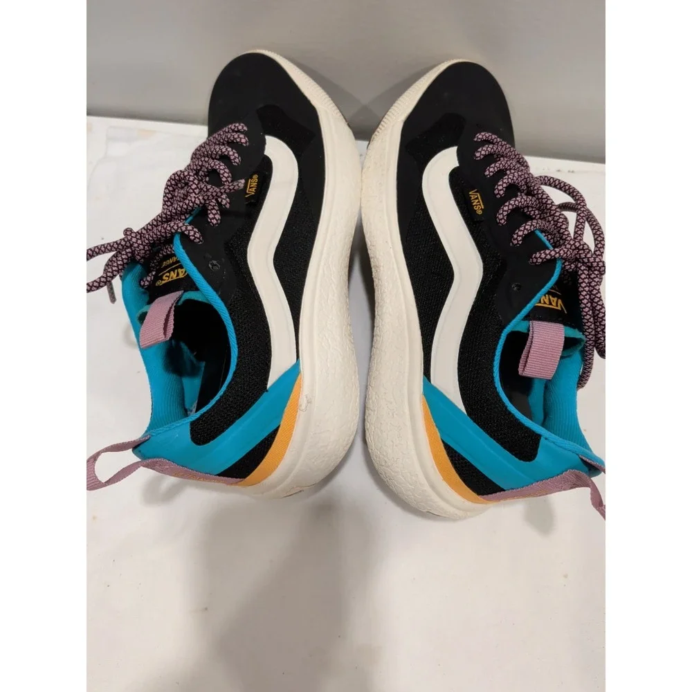 VANS UltraRange Exo, Women's Size 7 Multi  Black White Blue Pink  721158